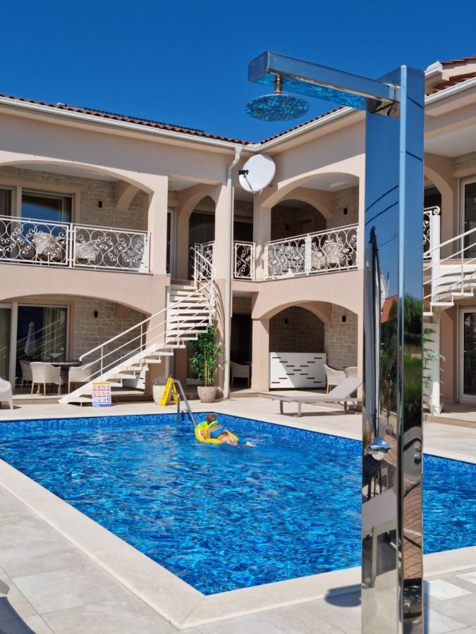 Villa Luka Лопар Экстерьер фото