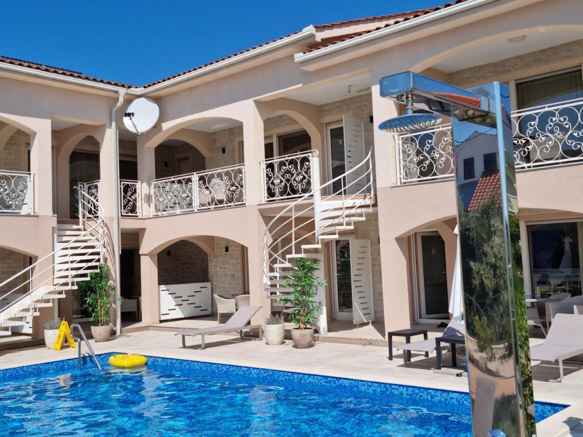 Villa Luka Лопар Экстерьер фото