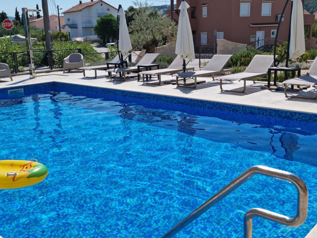 Villa Luka Лопар Экстерьер фото