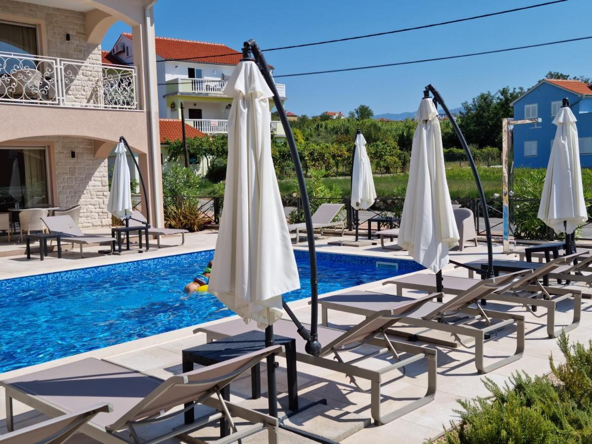 Villa Luka Лопар Экстерьер фото
