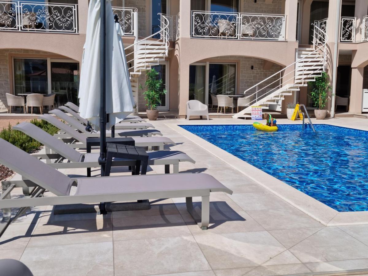Villa Luka Лопар Экстерьер фото