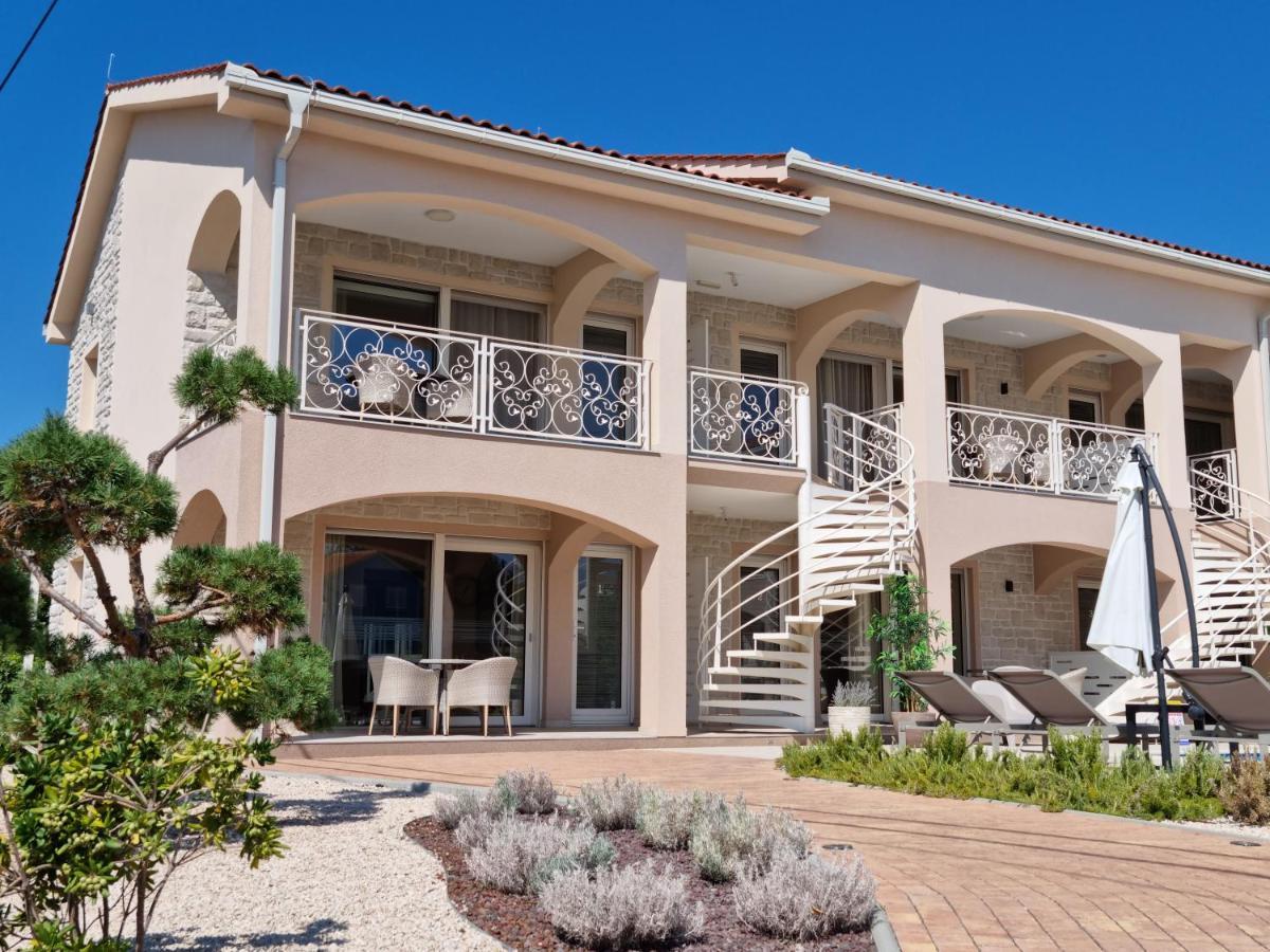 Villa Luka Лопар Экстерьер фото